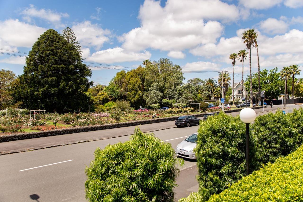 Auckland Rose Park Hotel Exterior photo