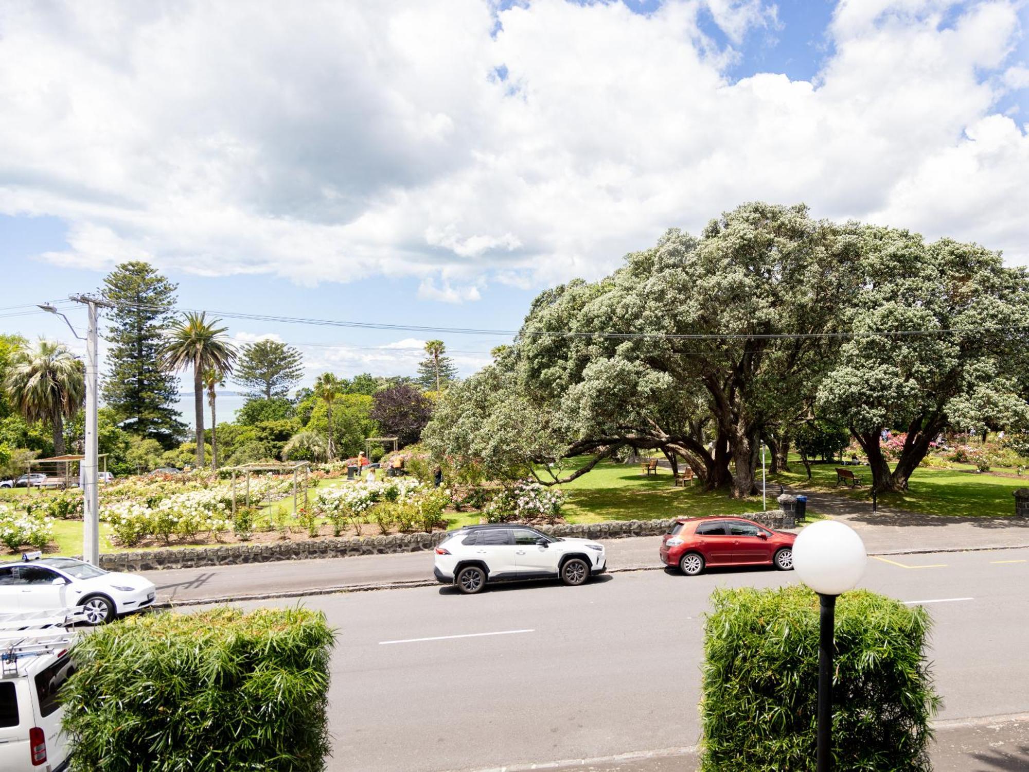 Auckland Rose Park Hotel Exterior photo